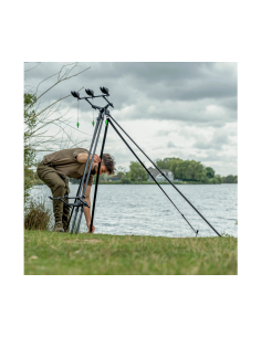 AVID CARP Extremity Pod стойка за 3 въдици  - Стойки (Род-под)  - AVID Carp 2